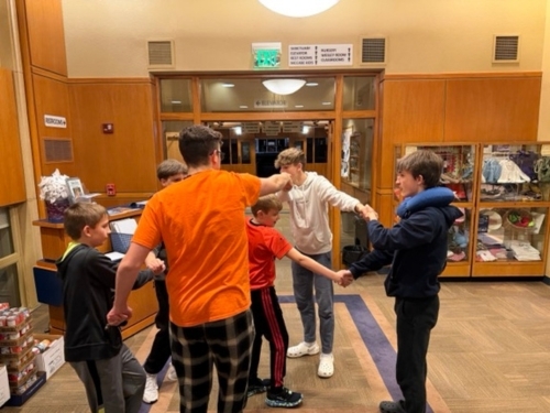 Nd Human Knot